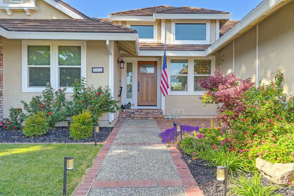 Detail Gallery Image 3 of 50 For 14725 Plano Ct, Rancho Murieta,  CA 95683 - 4 Beds | 2 Baths