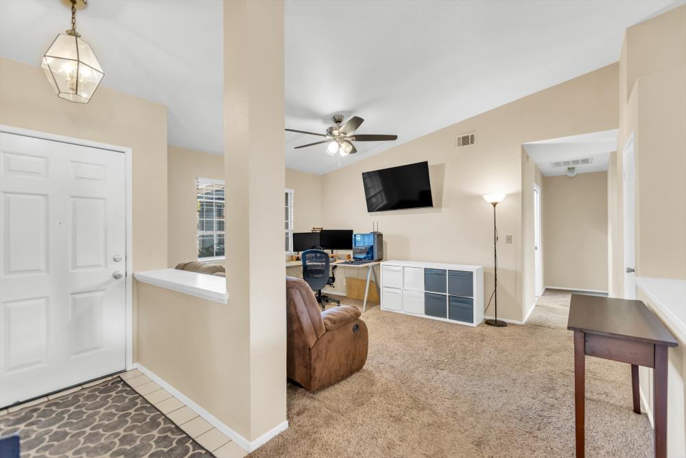 Detail Gallery Image 6 of 42 For 574 Ewell Ct, Galt,  CA 95632 - 3 Beds | 2 Baths