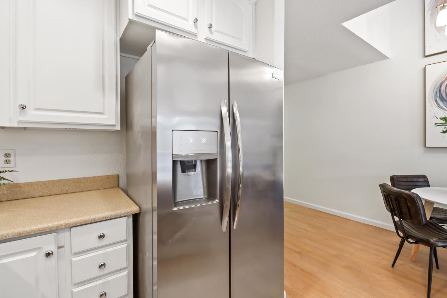 Photo #10: 225064754 Listing: Photo #10