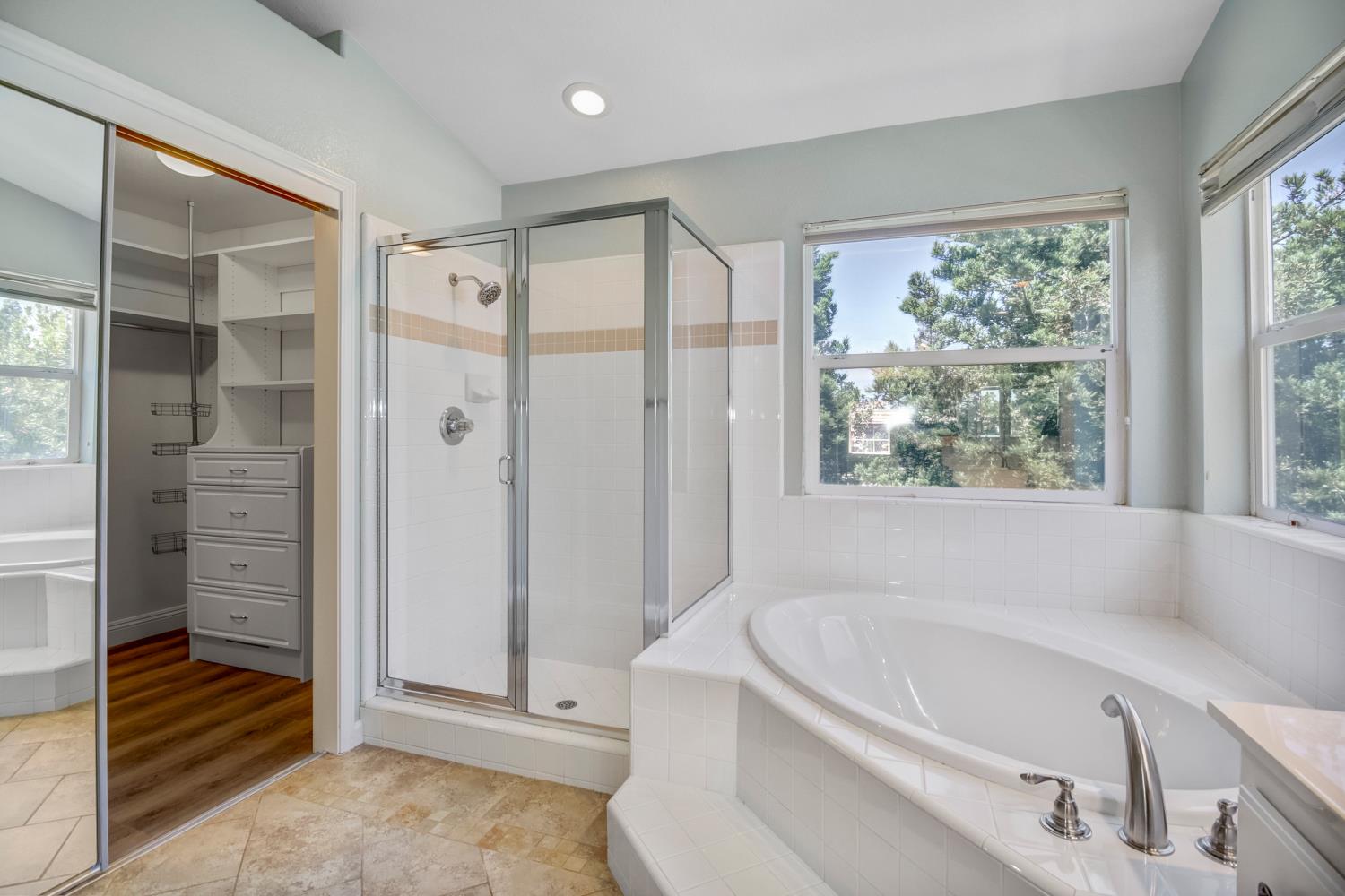 Detail Gallery Image 42 of 67 For 4091 Luxor Ln, Granite Bay,  CA 95746 - 6 Beds | 3 Baths