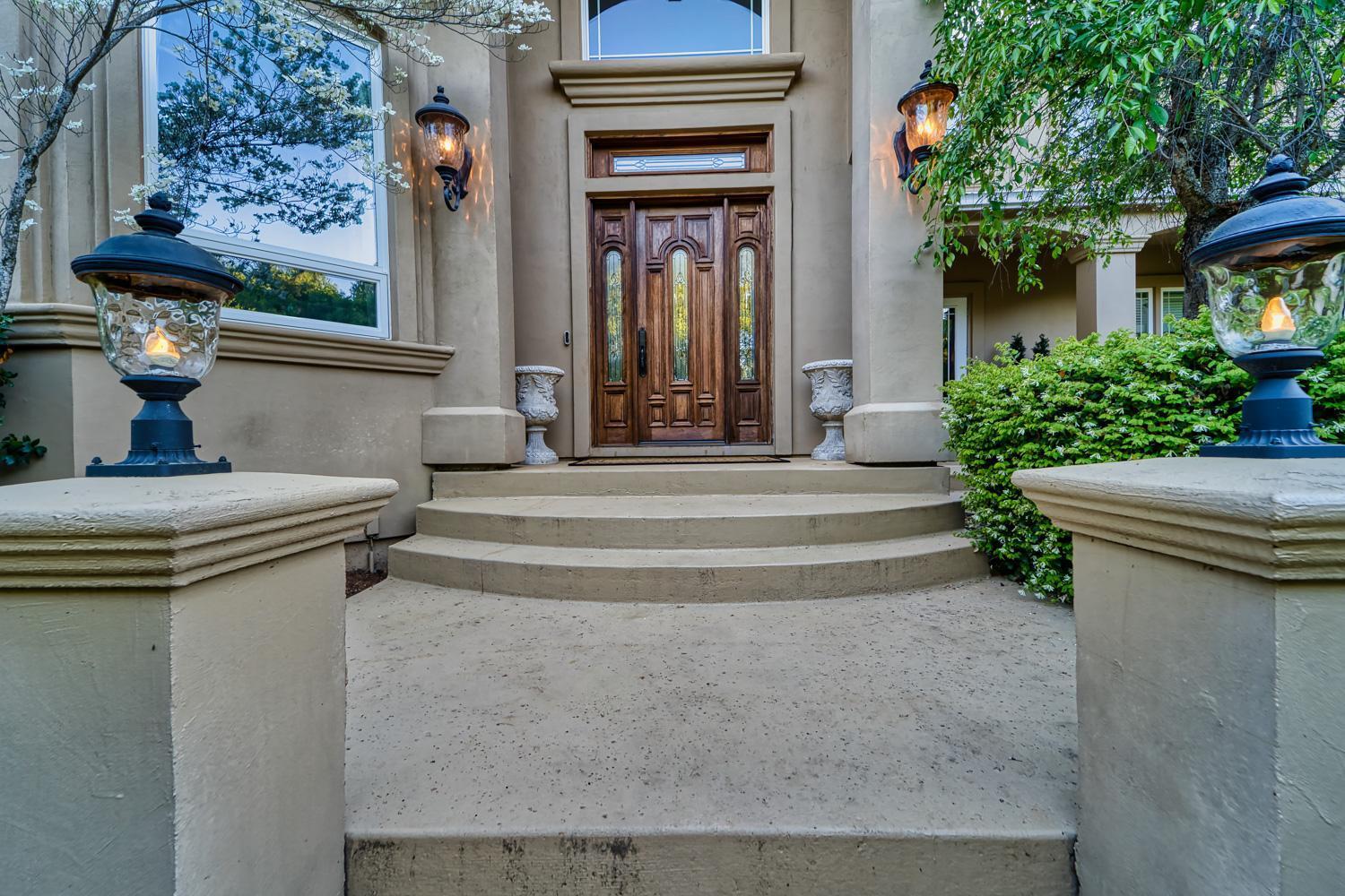 Detail Gallery Image 7 of 75 For 215 Oak Brook Ct, Auburn,  CA 95602 - 3 Beds | 2/1 Baths