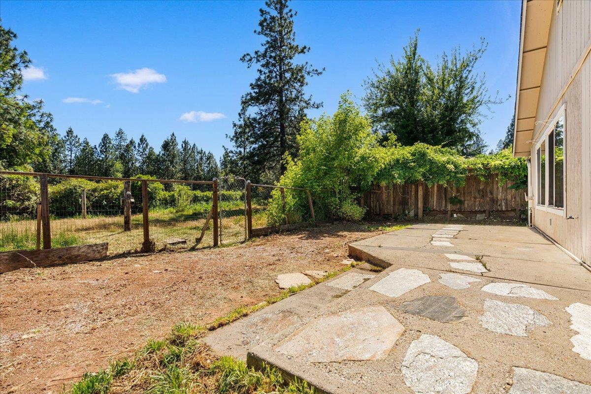 Detail Gallery Image 23 of 40 For 428 Lamarque Ct, Grass Valley,  CA 95945 - 3 Beds | 1 Baths