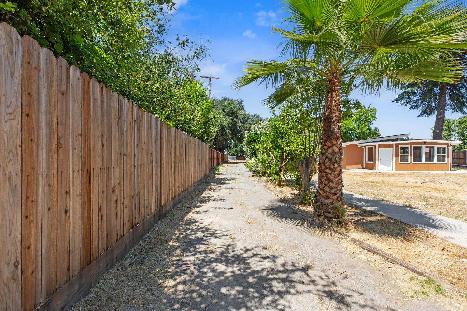 Detail Gallery Image 3 of 48 For Address Is Not Disclosed, Modesto,  CA 95351 - 3 Beds | 4 Baths