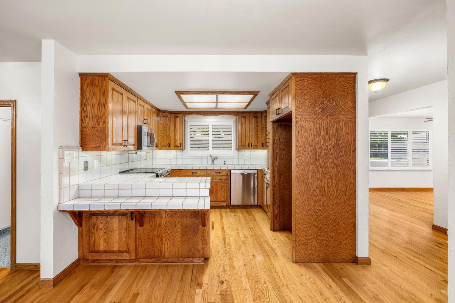 Detail Gallery Image 12 of 41 For 2336 Brockway Dr, Modesto,  CA 95355 - 3 Beds | 2 Baths