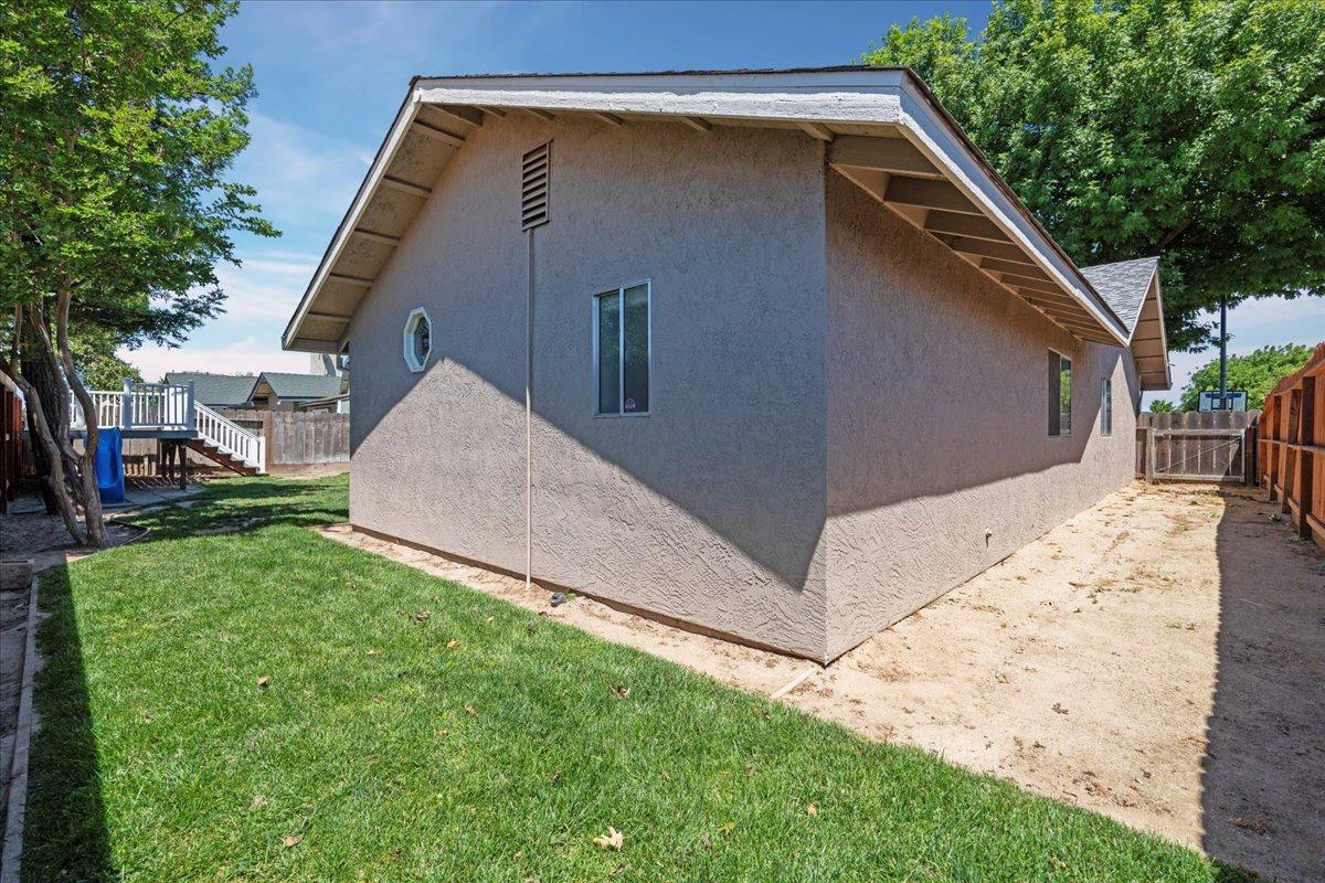 W Chamberlain Drive, Turlock, California image 26