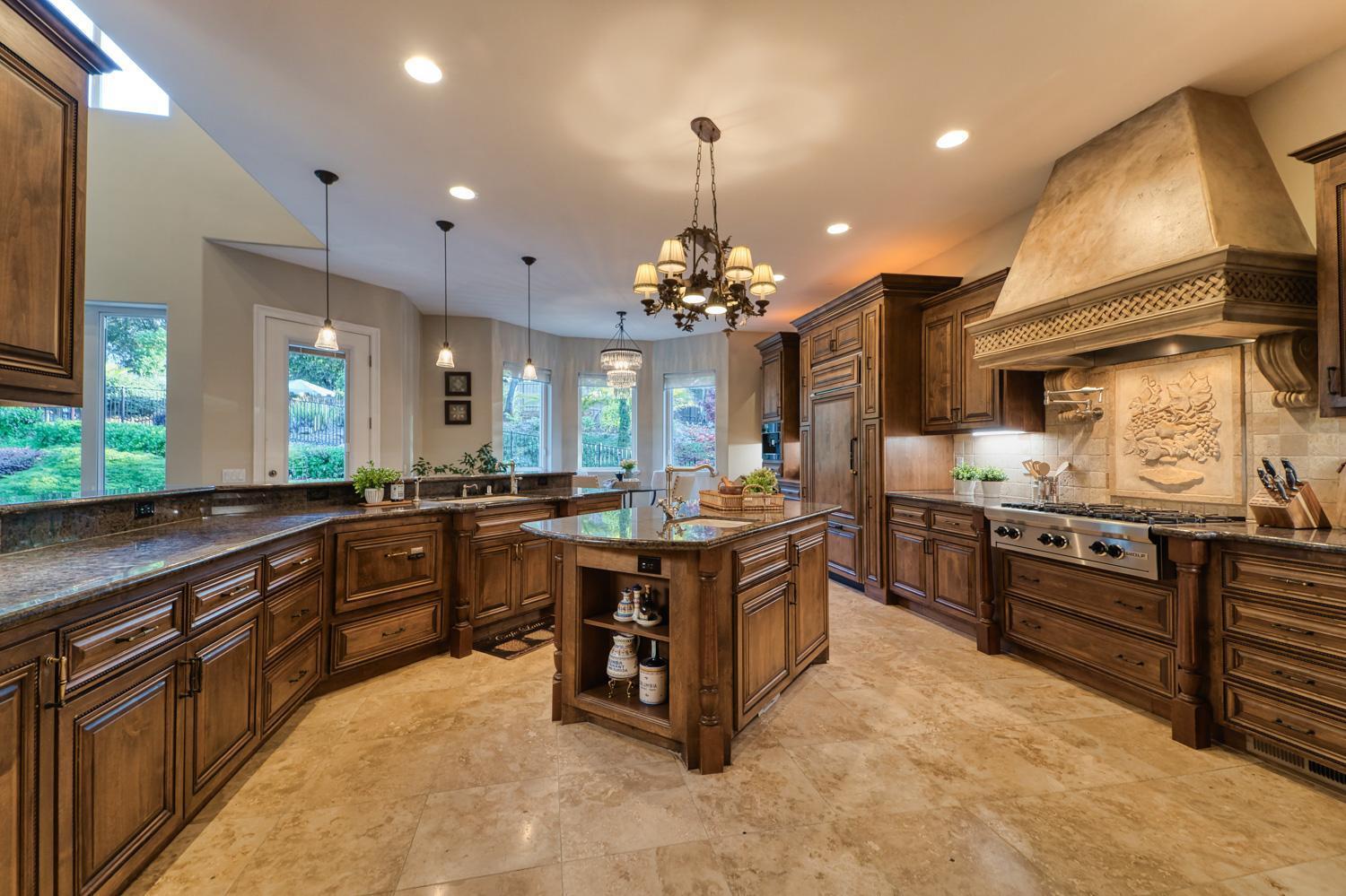 Detail Gallery Image 36 of 75 For 215 Oak Brook Ct, Auburn,  CA 95602 - 3 Beds | 2/1 Baths
