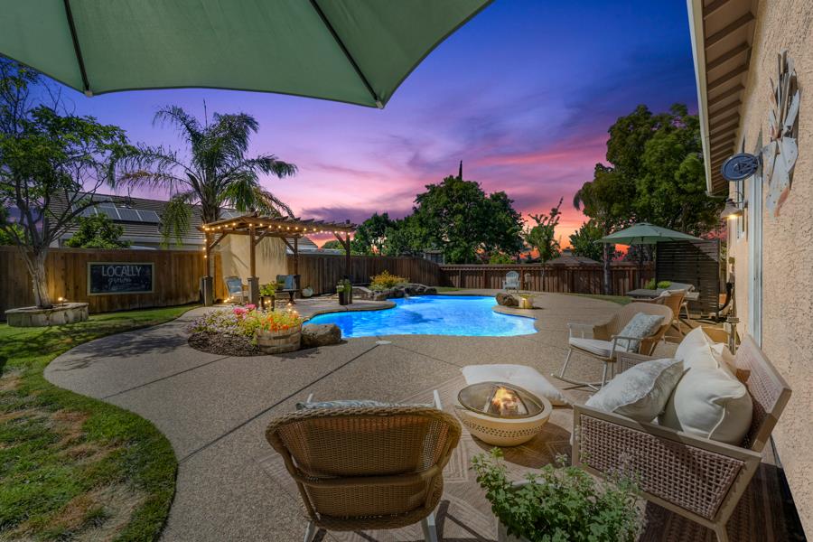 Detail Gallery Image 54 of 82 For 5802 Thoroughbred Ct, Rocklin,  CA 95677 - 4 Beds | 3 Baths