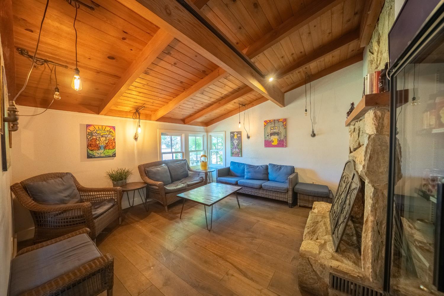 Detail Gallery Image 6 of 74 For 350 Main St, Murphys,  CA 95247 - – Beds | – Baths
