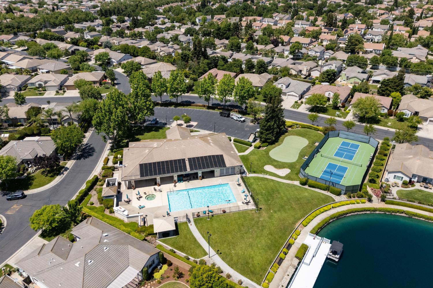 Detail Gallery Image 57 of 65 For 9501 Misty Cove Ln, Elk Grove,  CA 95758 - 2 Beds | 2 Baths