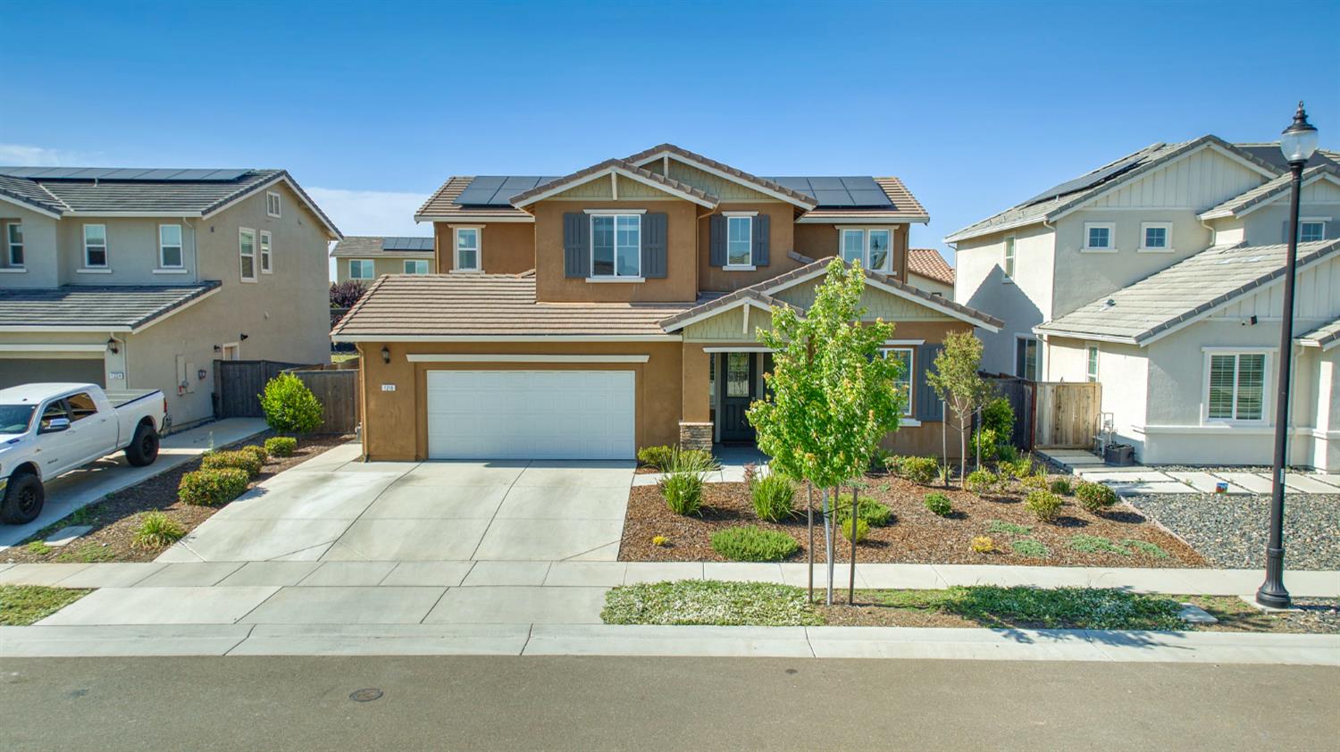 Detail Gallery Image 39 of 50 For 1216 Fence Post Way, Roseville,  CA 95747 - 4 Beds | 4 Baths