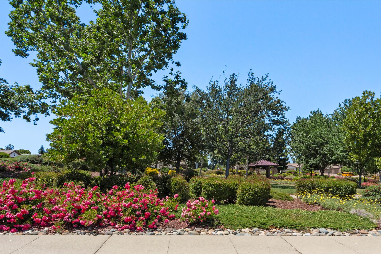 Detail Gallery Image 41 of 60 For 2160 Stone House Cir, Lincoln,  CA 95648 - 2 Beds | 2 Baths