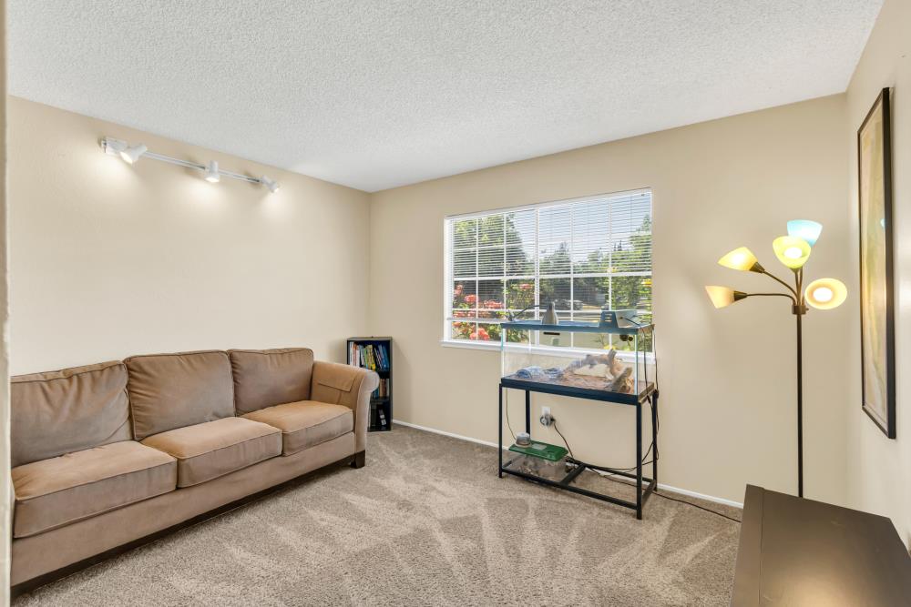 Detail Gallery Image 24 of 55 For 6428 Carmelwood Dr, Citrus Heights,  CA 95621 - 3 Beds | 2 Baths