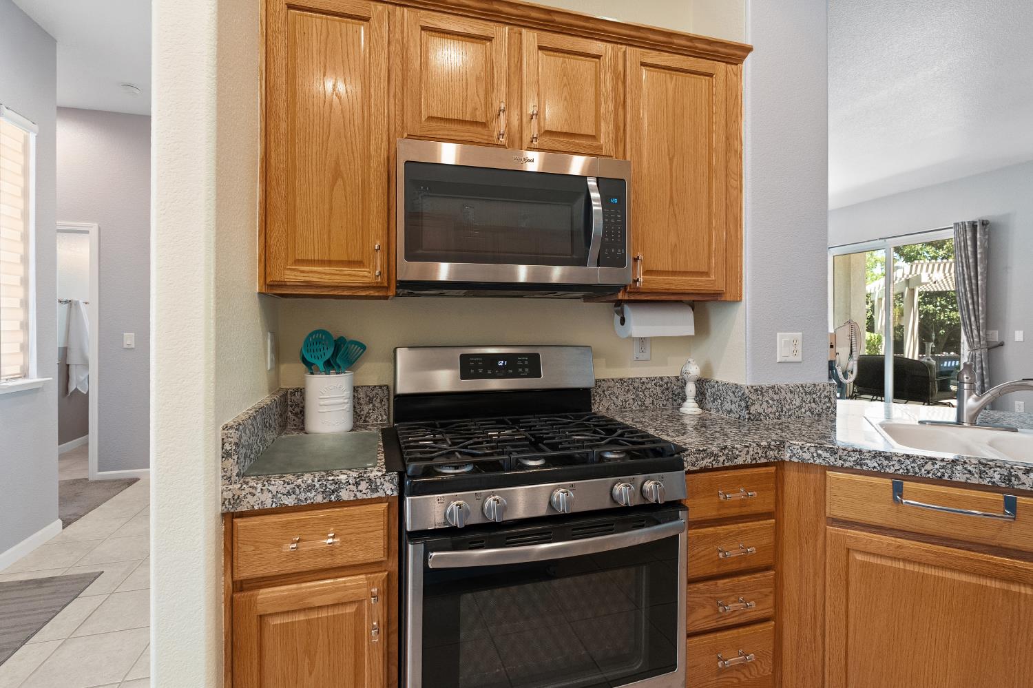 Detail Gallery Image 32 of 65 For 9501 Misty Cove Ln, Elk Grove,  CA 95758 - 2 Beds | 2 Baths