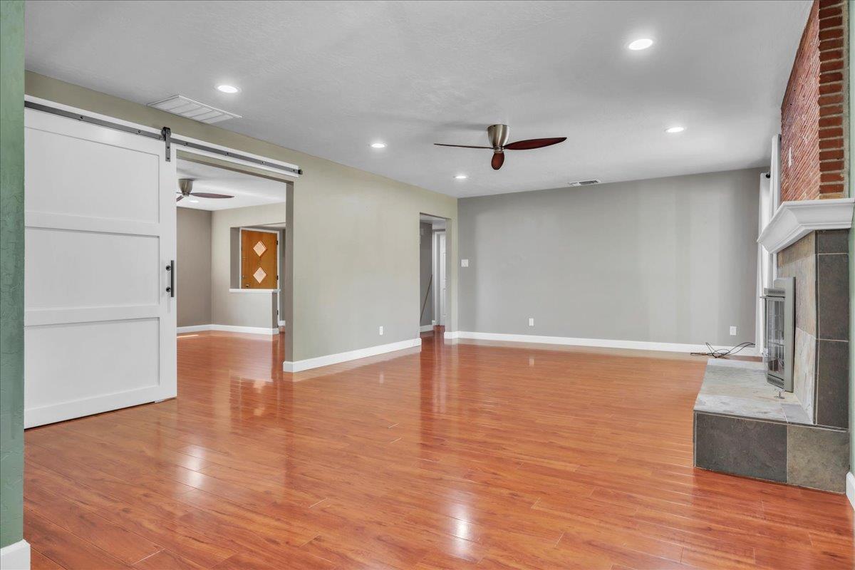 Detail Gallery Image 10 of 40 For 4732 Minaret Way, Carmichael,  CA 95608 - 2 Beds | 2 Baths