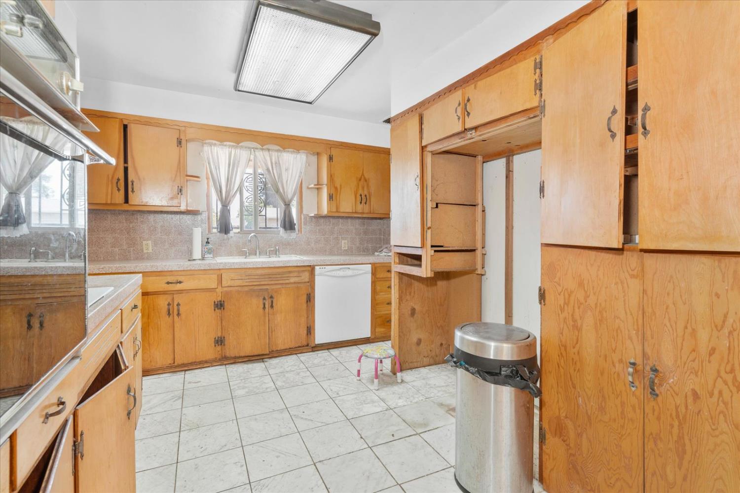 Detail Gallery Image 35 of 51 For 1961 17th St, Olivehurst,  CA 95961 - 3 Beds | 2 Baths