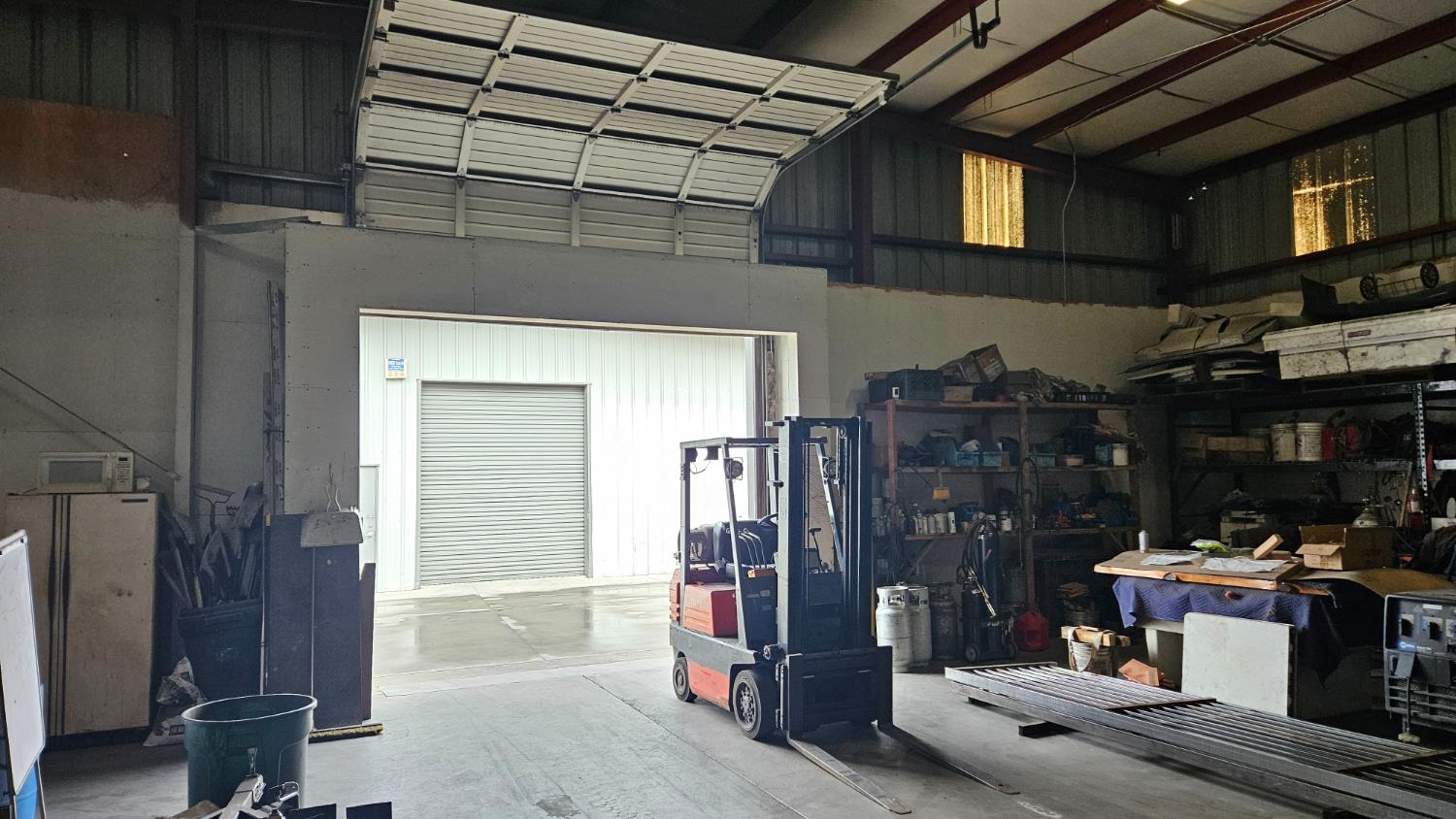 Detail Gallery Image 8 of 9 For 2307 Industrial Way, Ceres,  CA 95307 - – Beds | – Baths