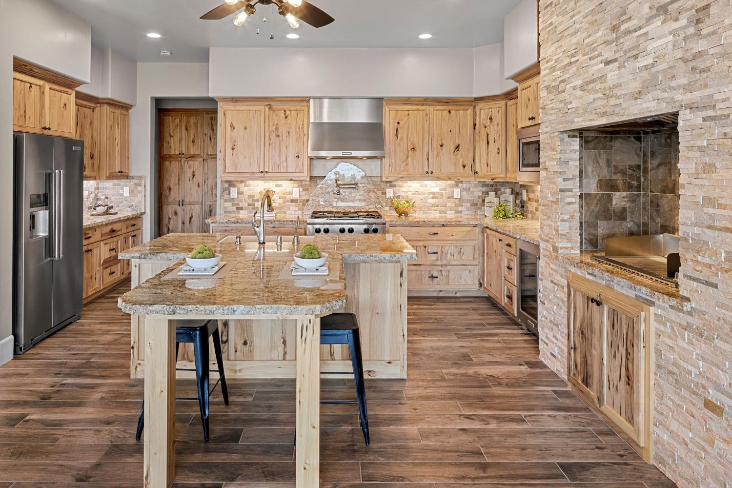 Detail Gallery Image 16 of 48 For 1720 Avian Hill Pl, Lincoln,  CA 95648 - 2 Beds | 2/1 Baths
