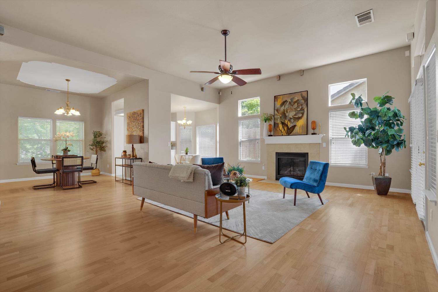 Detail Gallery Image 10 of 32 For 2625 Carmichael Way, Turlock,  CA 95382 - 3 Beds | 2 Baths