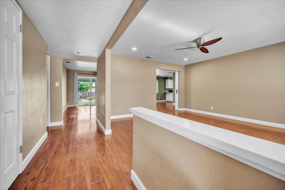 Detail Gallery Image 14 of 40 For 4732 Minaret Way, Carmichael,  CA 95608 - 2 Beds | 2 Baths