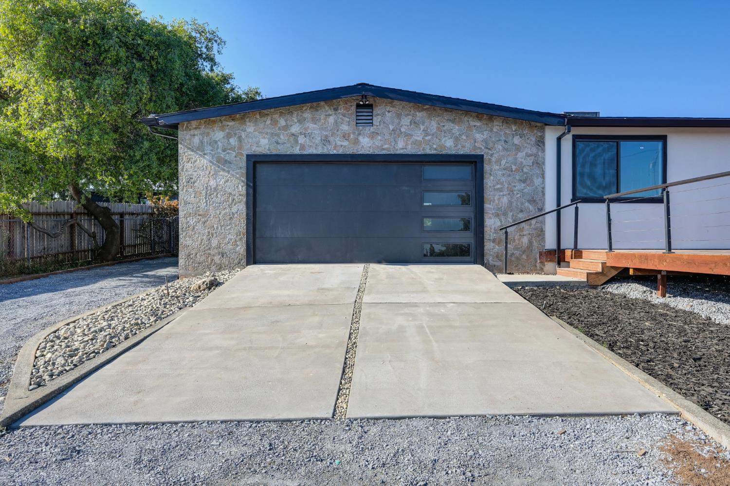 Detail Gallery Image 19 of 96 For 12445 Ladd Ln, Auburn,  CA 95603 - 6 Beds | 3 Baths