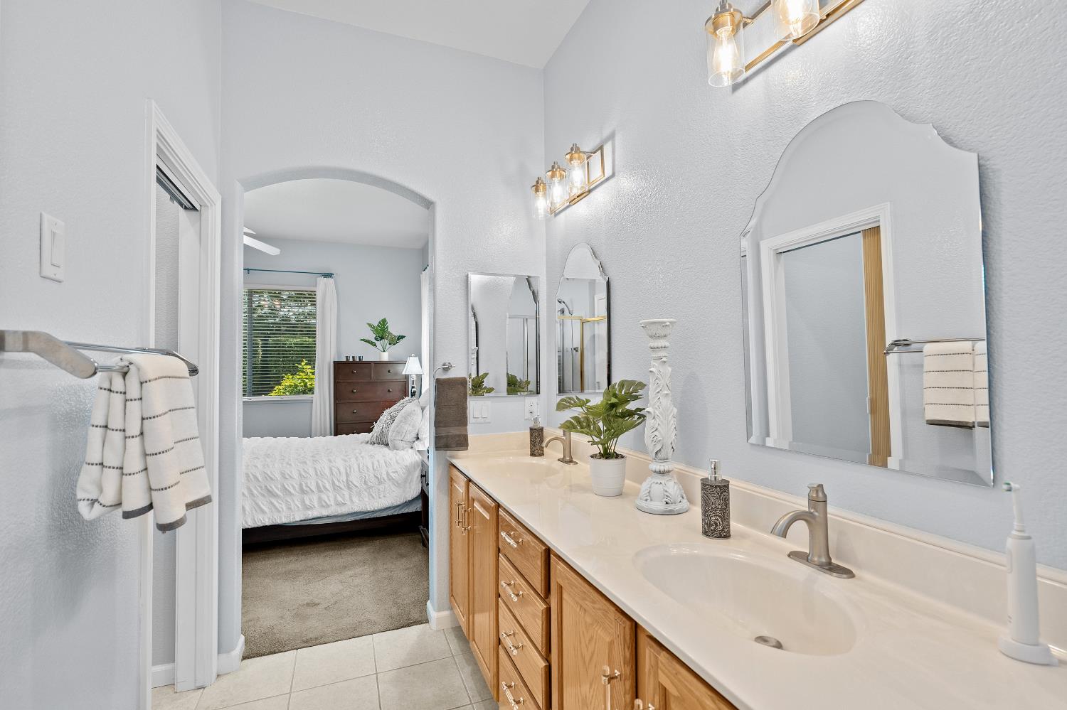 Detail Gallery Image 42 of 65 For 9501 Misty Cove Ln, Elk Grove,  CA 95758 - 2 Beds | 2 Baths