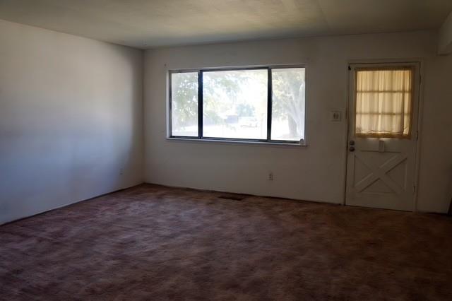 Detail Gallery Image 2 of 22 For 6657 Quanah Way, Orangevale,  CA 95662 - 3 Beds | 2 Baths
