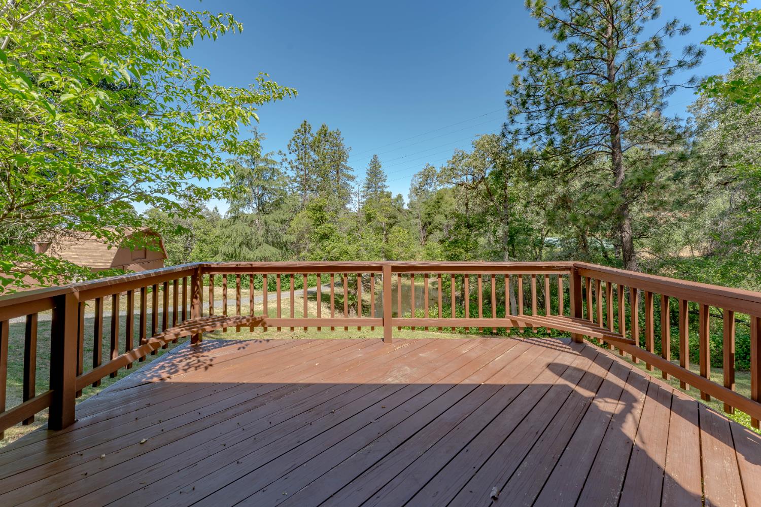 Detail Gallery Image 20 of 71 For 11107 Pekolee Dr, Grass Valley,  CA 95949 - 4 Beds | 3 Baths