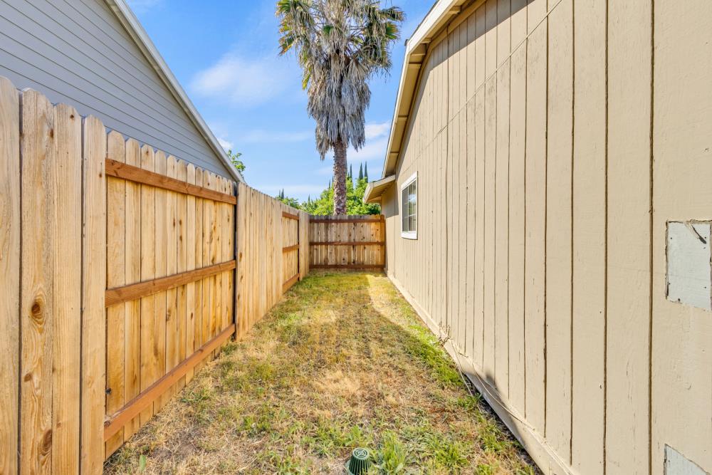 Detail Gallery Image 46 of 55 For 6428 Carmelwood Dr, Citrus Heights,  CA 95621 - 3 Beds | 2 Baths