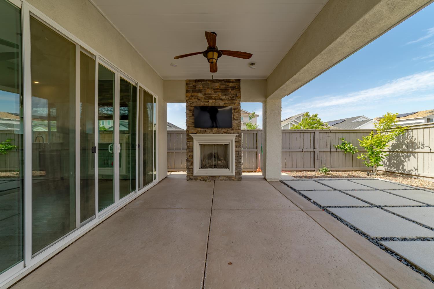 Detail Gallery Image 36 of 54 For 2001 Salina Way, Roseville,  CA 95747 - 4 Beds | 3 Baths