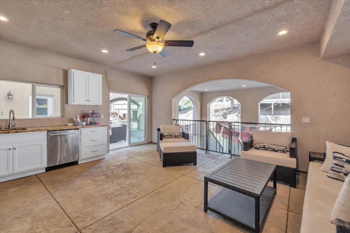 Detail Gallery Image 80 of 99 For 658 Bret Harte Dr #424,  Copperopolis,  CA 95228 - 4 Beds | 4/3 Baths