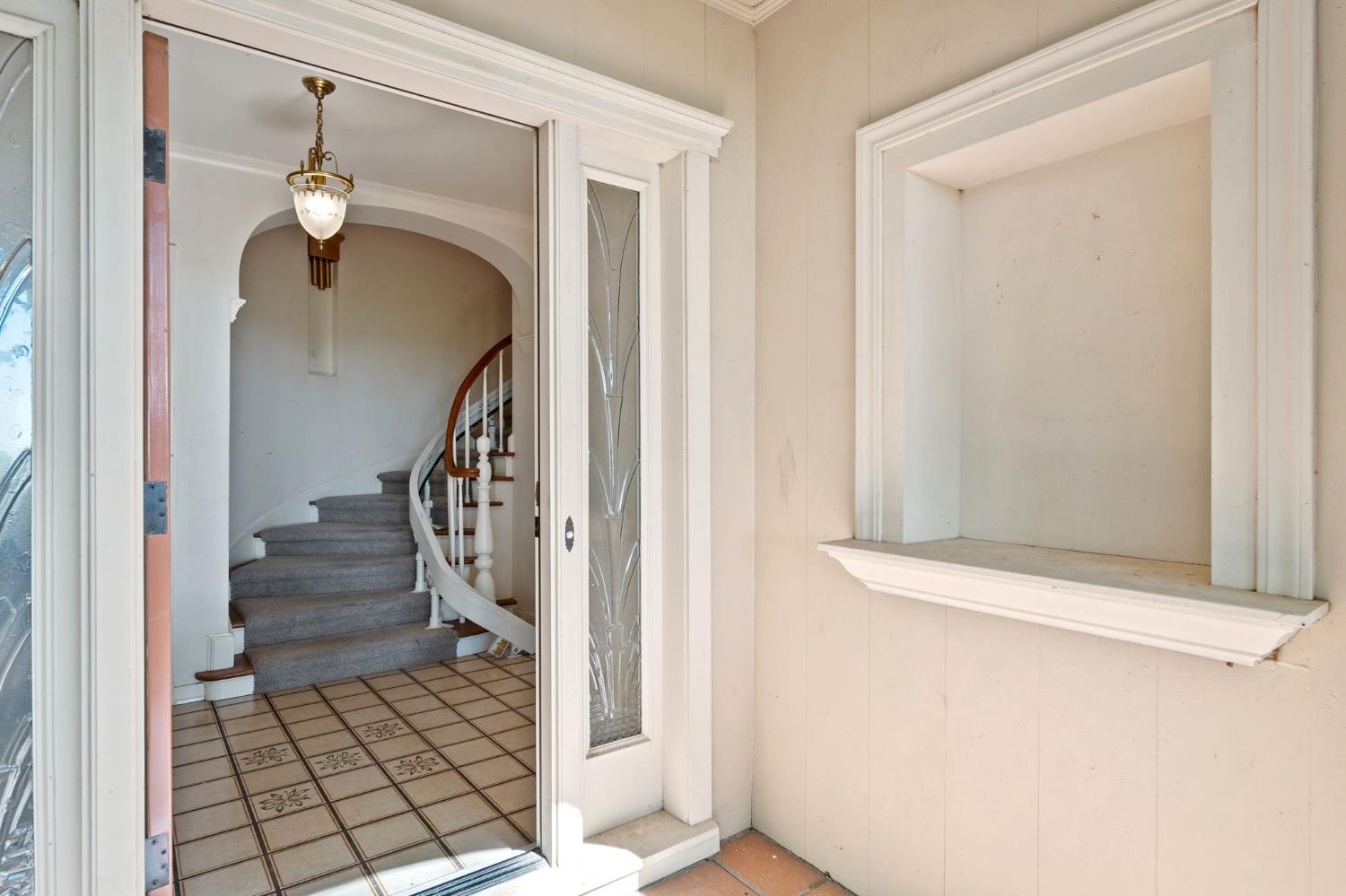 Detail Gallery Image 12 of 69 For 37331 Jefferson Blvd, Clarksburg,  CA 95612 - 4 Beds | 3 Baths