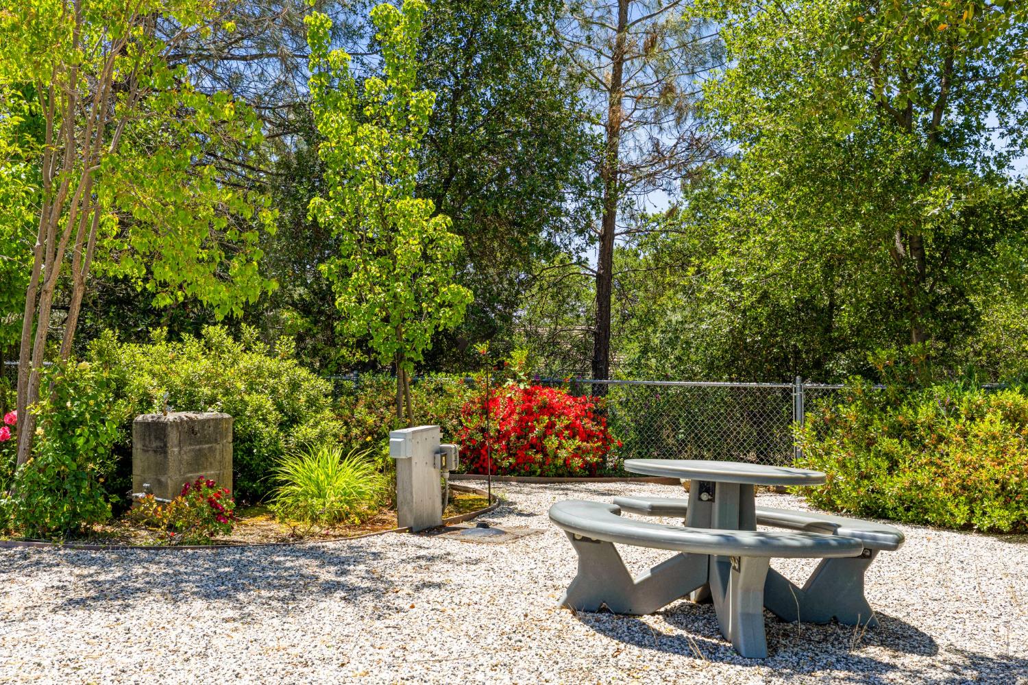 Detail Gallery Image 24 of 27 For 2540 Grass Valley Hwy 105, Auburn,  CA 95603 - 2 Beds | 1 Baths