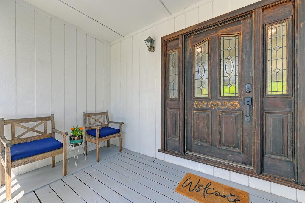 Detail Gallery Image 7 of 68 For 17725 Lake Forest Dr, Penn Valley,  CA 95946 - 3 Beds | 2 Baths