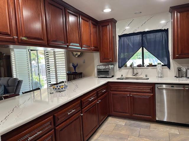 Detail Gallery Image 21 of 49 For 4523 Jan Dr, Carmichael,  CA 95608 - 3 Beds | 2 Baths
