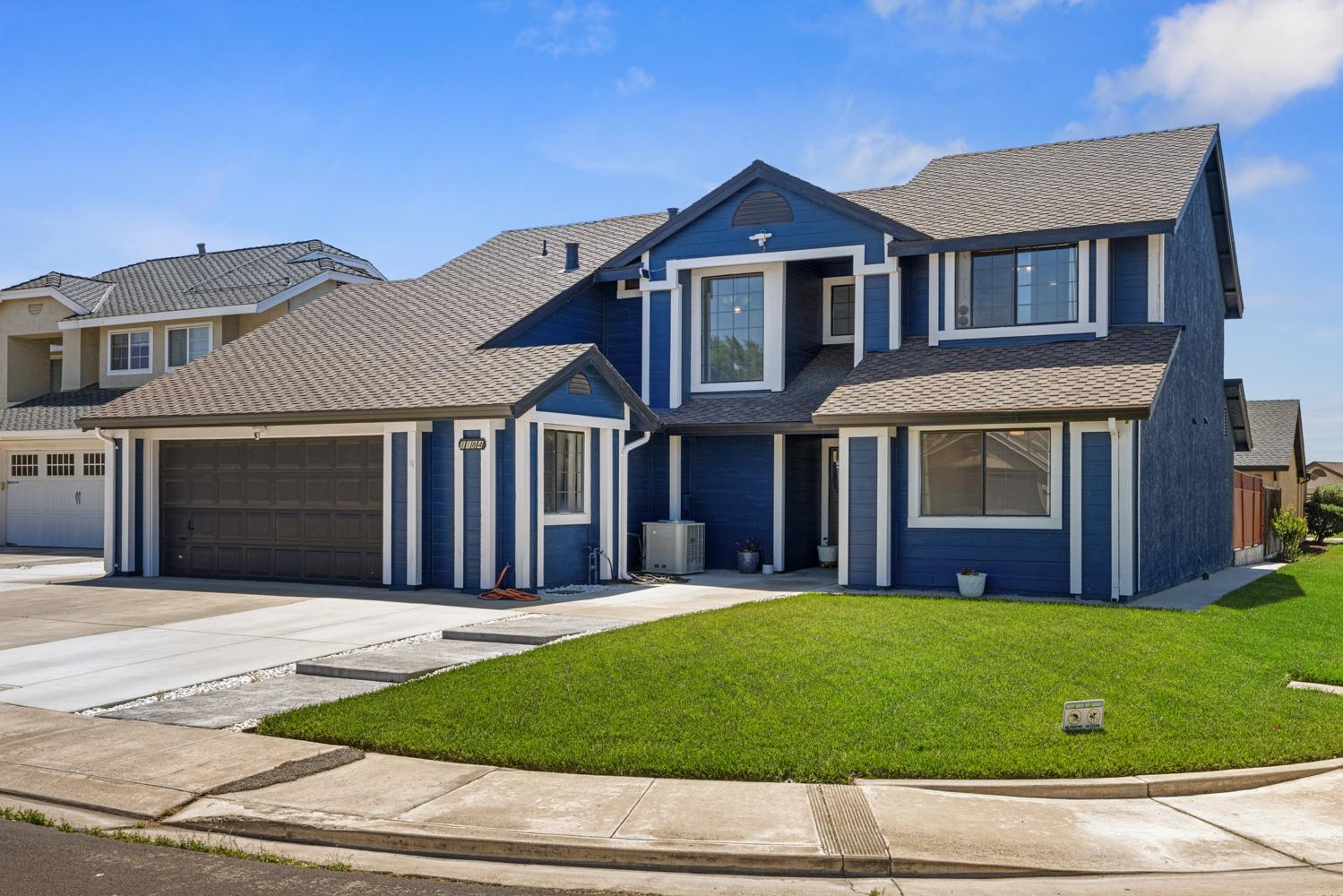 Detail Gallery Image 1 of 44 For 1184 Wood Duck Ct, Manteca,  CA 95337 - 4 Beds | 3 Baths