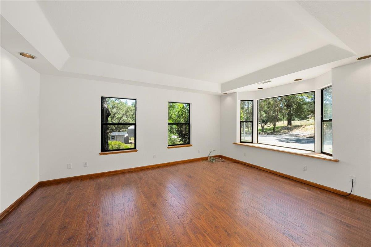 Detail Gallery Image 9 of 73 For 5116 Pondorex Rd, Auburn,  CA 95602 - 4 Beds | 3/1 Baths