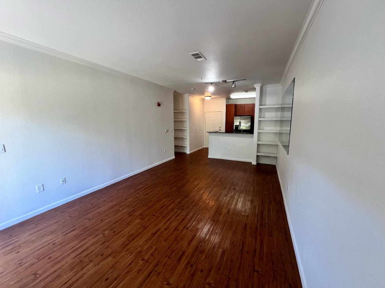 Detail Gallery Image 7 of 39 For 8434 Walerga Rd #1211,  Antelope,  CA 95843 - 2 Beds | 2 Baths