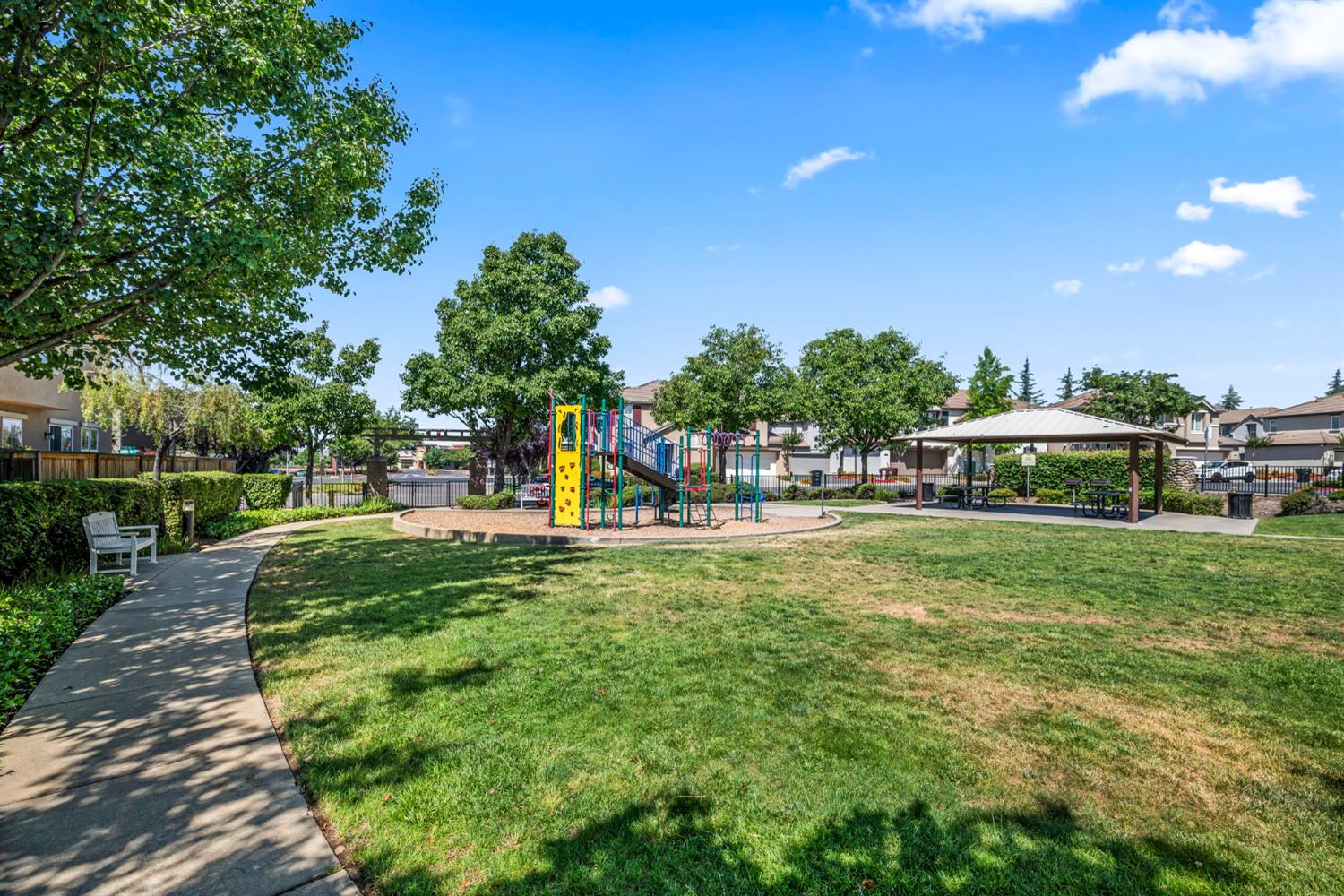 Detail Gallery Image 34 of 34 For 8596 Cortina Cir, Roseville,  CA 95678 - 3 Beds | 2/1 Baths