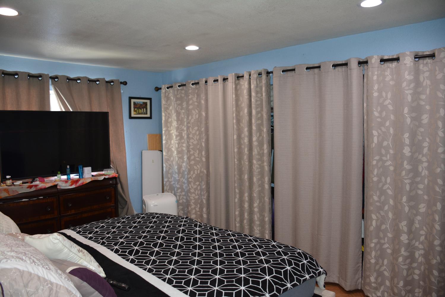 Detail Gallery Image 12 of 19 For 148 Puerto Golfito Ct, San Jose,  CA 95116 - 4 Beds | 2/1 Baths