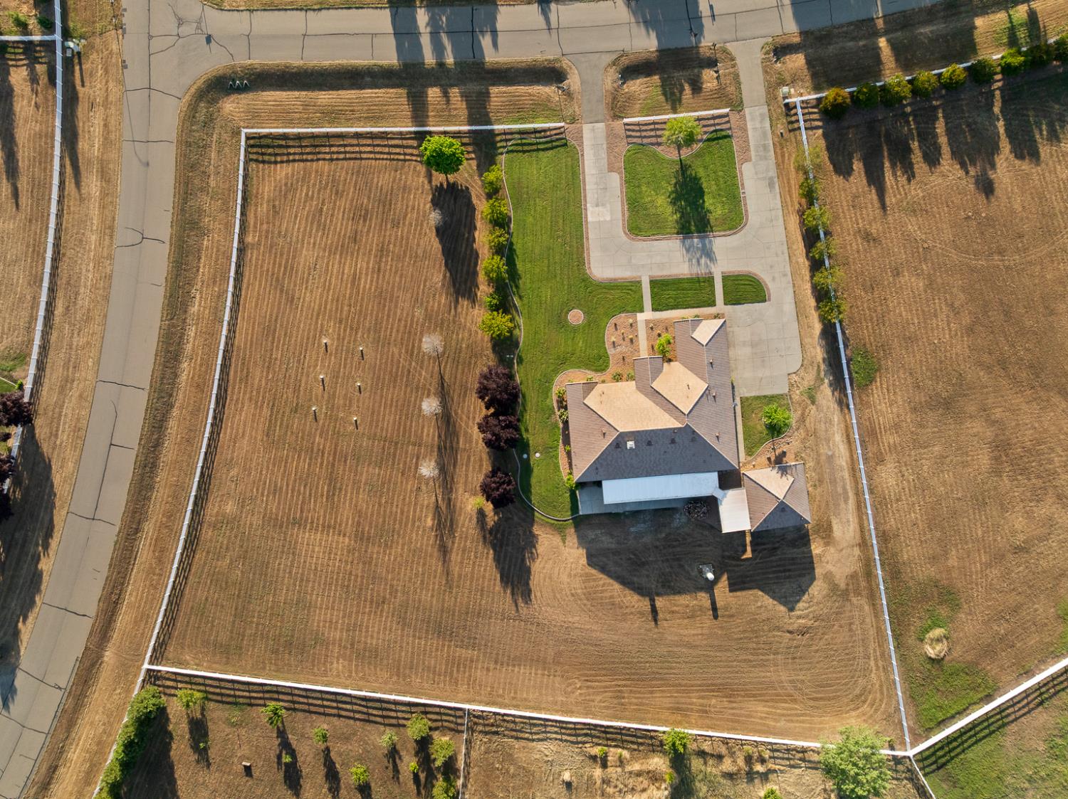 Detail Gallery Image 88 of 90 For 9461 Crossrail Dr, Wilton,  CA 95693 - 5 Beds | 3 Baths