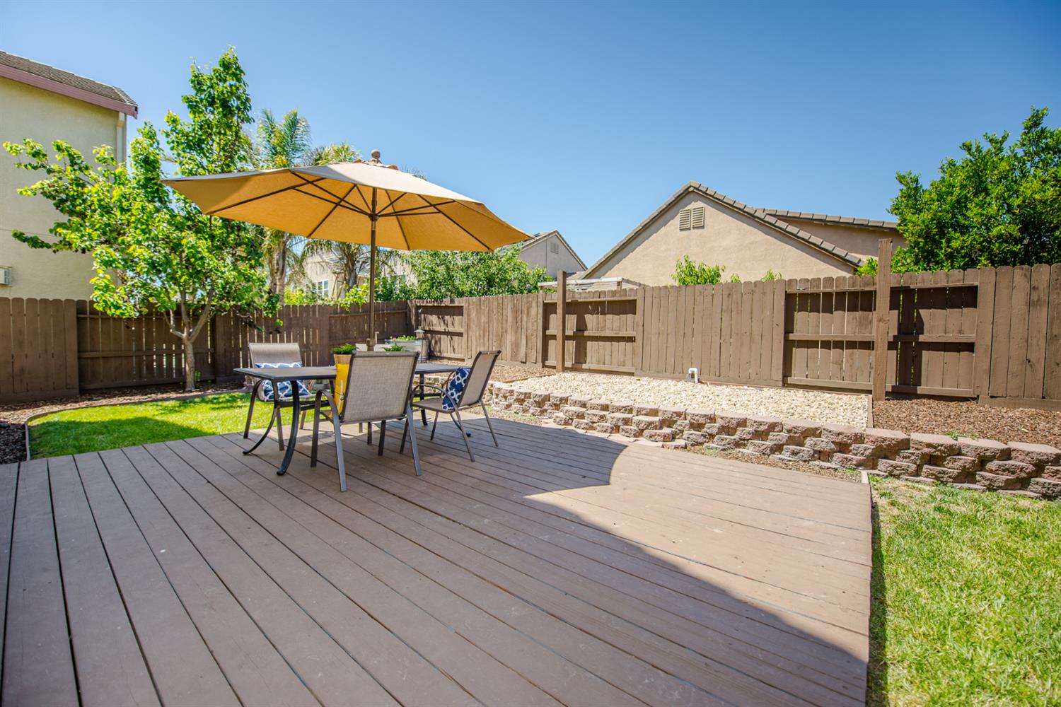 Detail Gallery Image 35 of 38 For 2363 Ackley Pl, Woodland,  CA 95776 - 5 Beds | 4 Baths