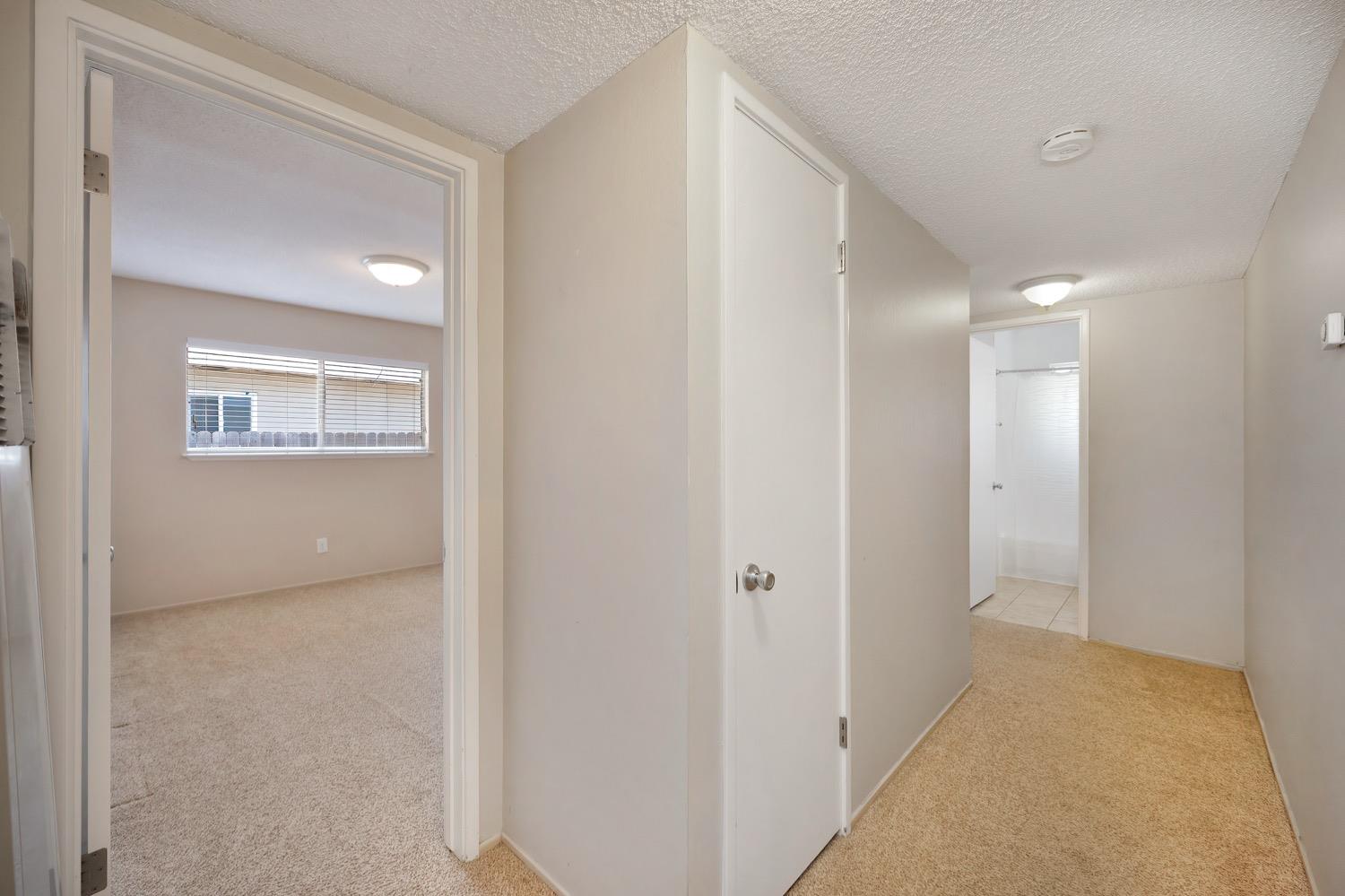 Detail Gallery Image 20 of 66 For 1424 Topaz Way, Sacramento,  CA 95864 - – Beds | – Baths