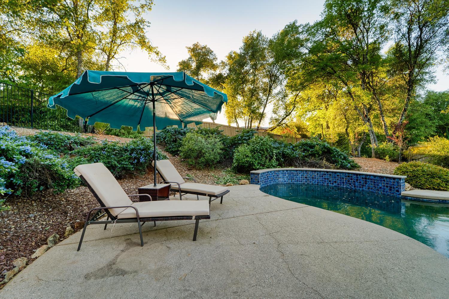 Detail Gallery Image 12 of 75 For 215 Oak Brook Ct, Auburn,  CA 95602 - 3 Beds | 2/1 Baths