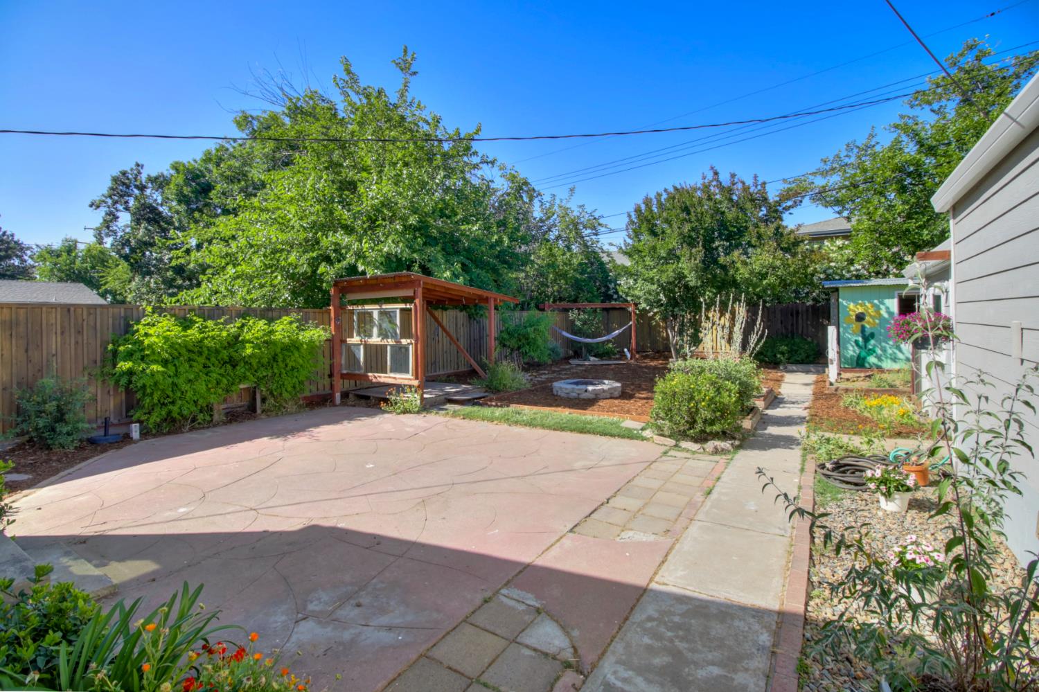 Detail Gallery Image 34 of 60 For 2121 Juliesse Ave, Sacramento,  CA 95821 - 3 Beds | 1 Baths