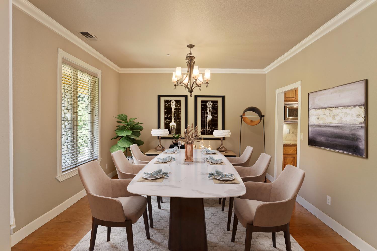 Detail Gallery Image 4 of 74 For 13703 Christensen Rd, Galt,  CA 95632 - 4 Beds | 2/1 Baths