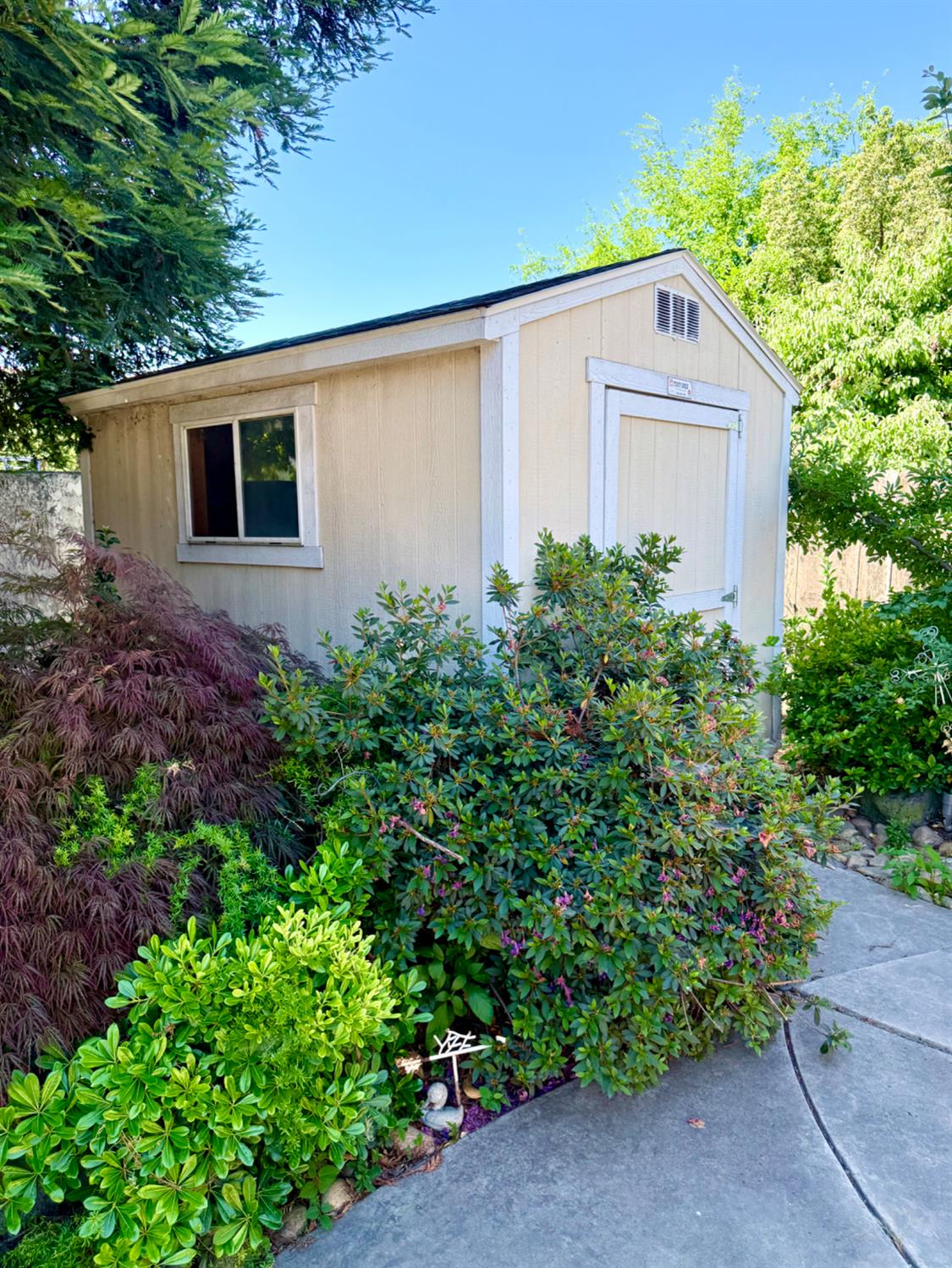 Detail Gallery Image 44 of 46 For 5271 Barbados Cir, Stockton,  CA 95210 - 4 Beds | 2 Baths