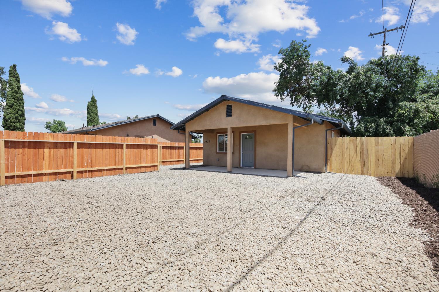 Detail Gallery Image 40 of 46 For 2432 E Willow St a & B,  Stockton,  CA 95205 - 4 Beds | 2 Baths
