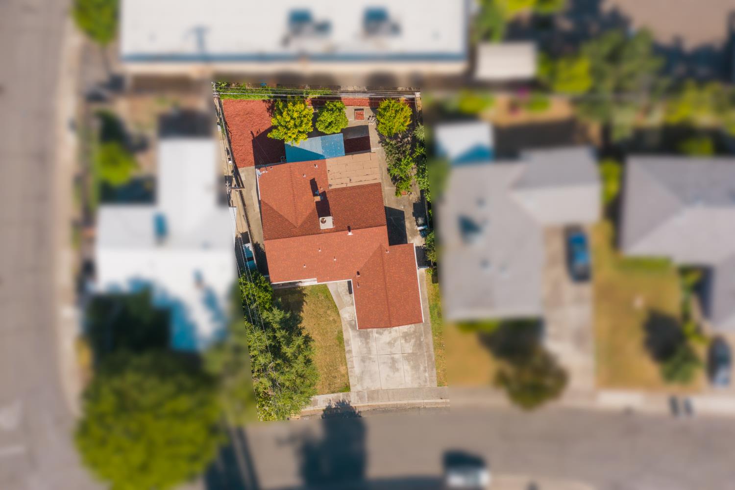 Detail Gallery Image 39 of 40 For 5705 Rickey Drive, Sacramento,  CA 95822 - 3 Beds | 2 Baths