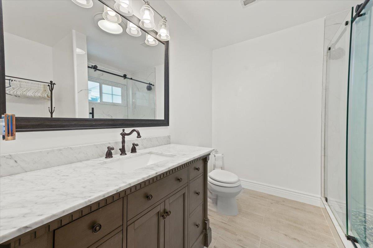 Detail Gallery Image 18 of 37 For 17713 Lake Forest Dr, Penn Valley,  CA 95946 - 3 Beds | 2 Baths