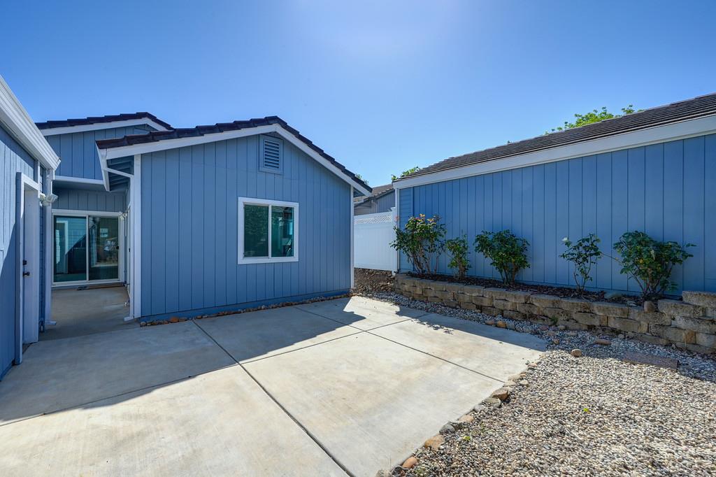 Detail Gallery Image 25 of 25 For 461 Carlson Way, Folsom,  CA 95630 - 3 Beds | 2 Baths